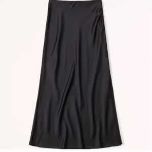 Abercrombie & Fitch Satin Column Maxi Skirt - Black XL Petite